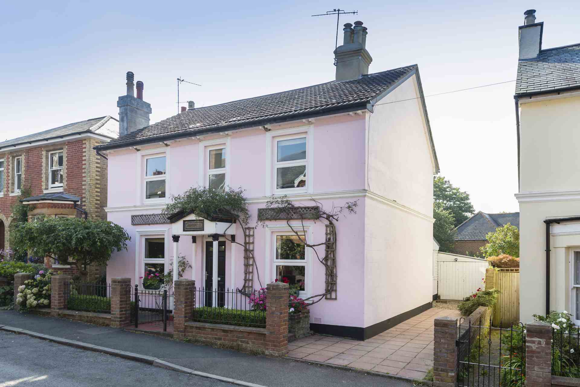 Vale Road, Southborough, Image 1