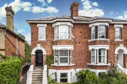 Upper Grosvenor Road, Tunbridge Wells, Image 10