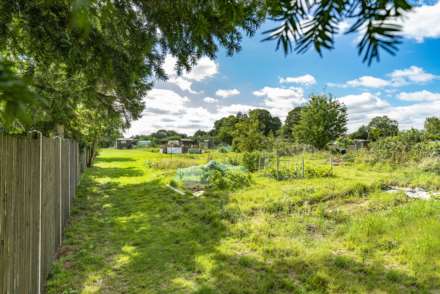 Valley View, Southborough, Image 12