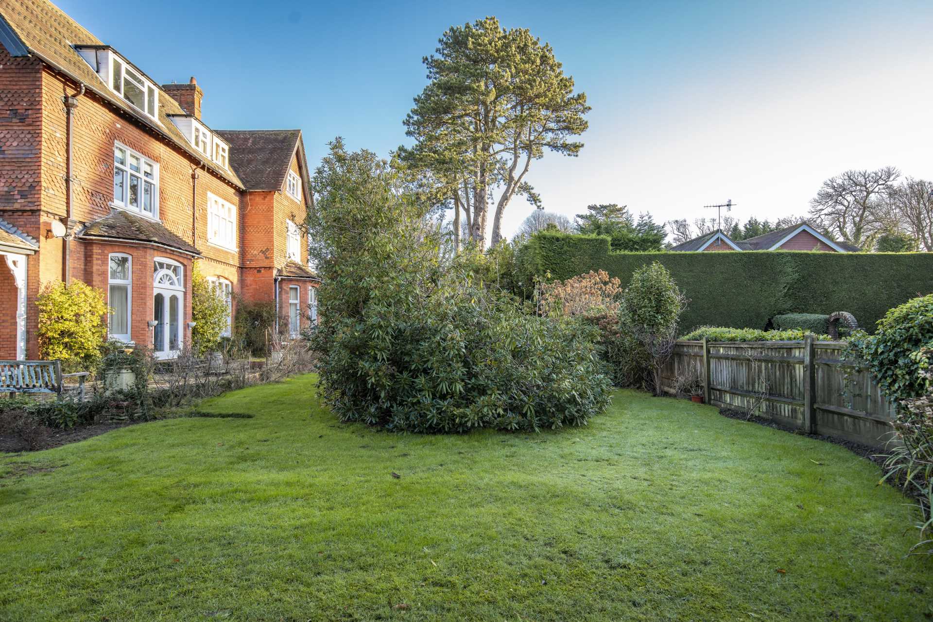 Thornfield Gardens, Tunbridge Wells, Image 14