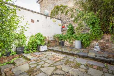 Nevill Street, Tunbridge Wells (near The Pantiles), Image 8