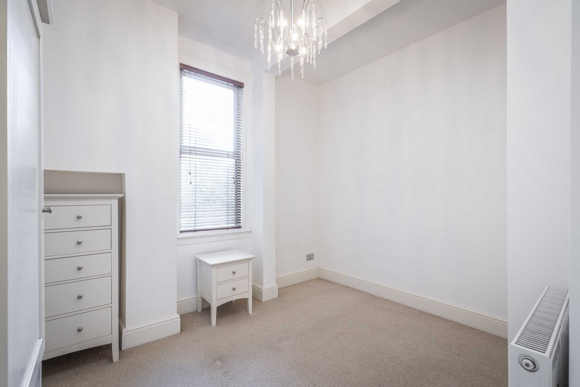 Upper Grosvenor Road, Tunbridge Wells, Image 4