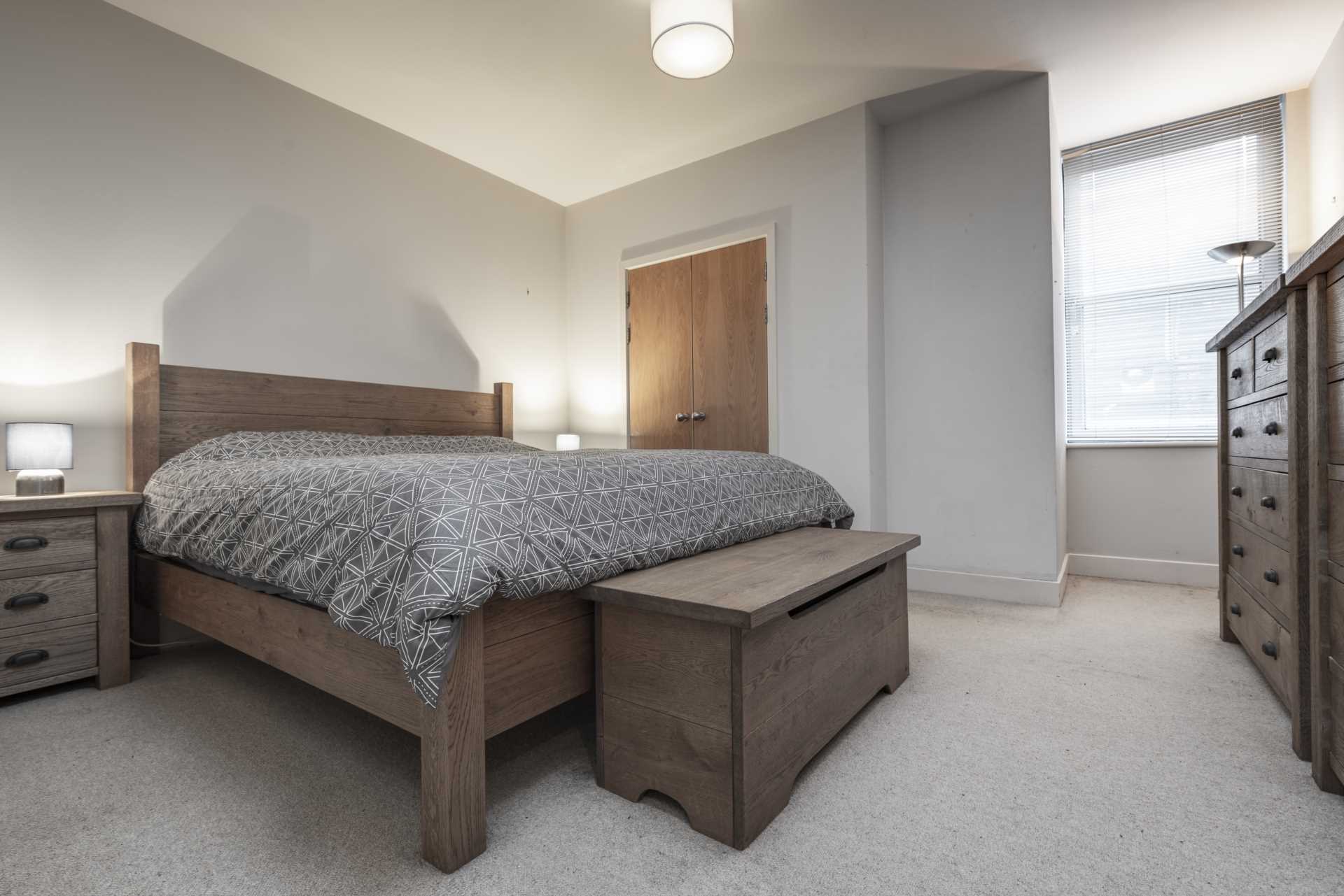 Calverley Street, Tunbridge Wells (Town Centre), Image 6