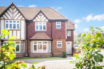 4 Bedroom House, Kiln Lane, Leigh, Tonbridge (near station)