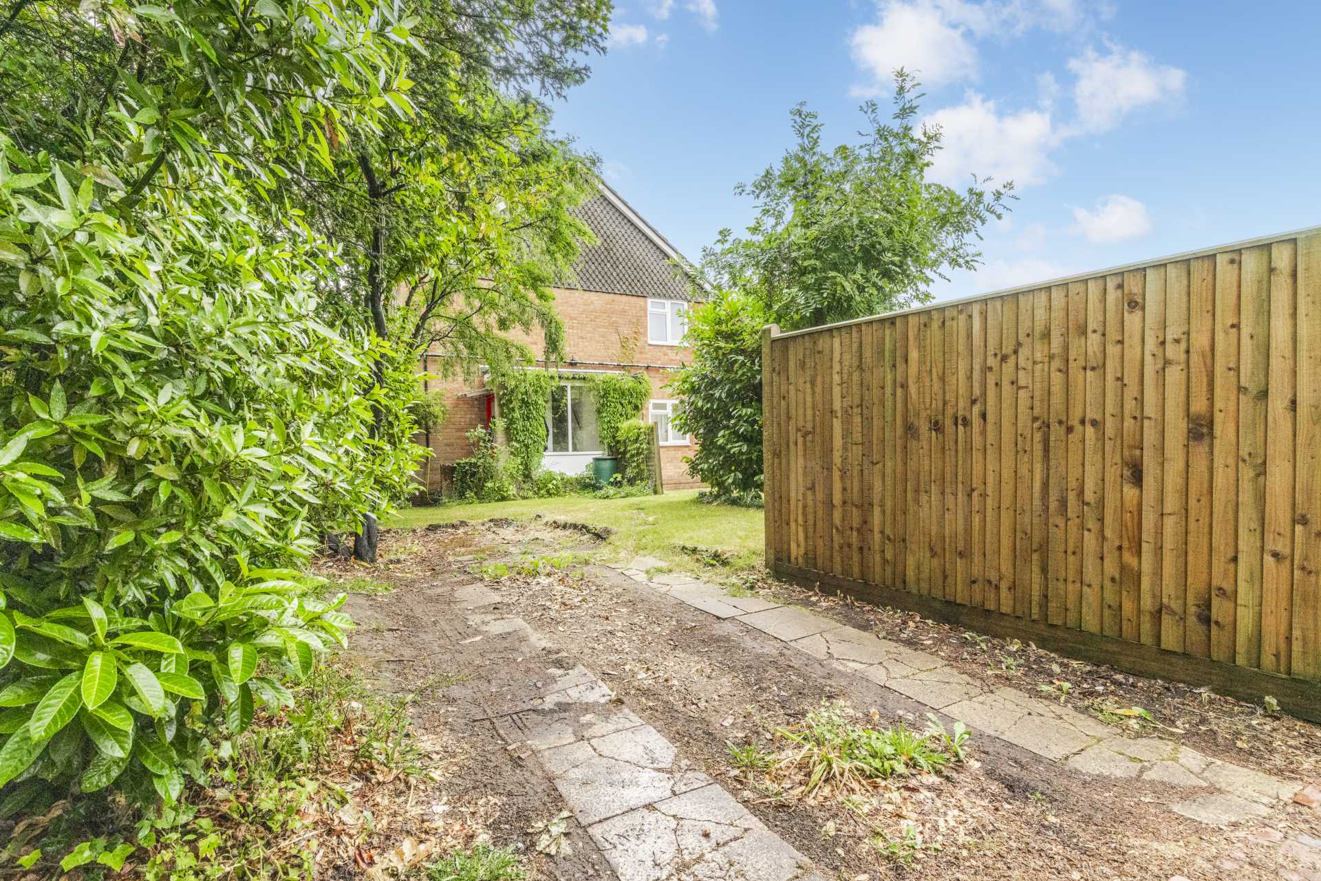 Chilston Close, Tunbridge Wells (with garage & chain free), Image 9