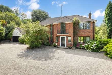 Birchwood Avenue, Tunbridge Wells, Image 24