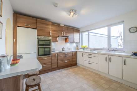 Fernhurst Crescent, Southborough, Tunbridge Wells, Image 2