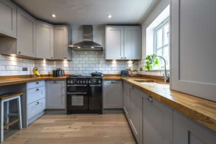 Stonewood Close, Southborough, Tunbridge Wells, Image 2