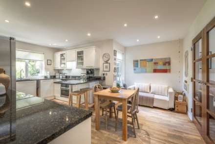 Broomhill Park Road, Southborough, Tunbridge Wells, Image 2