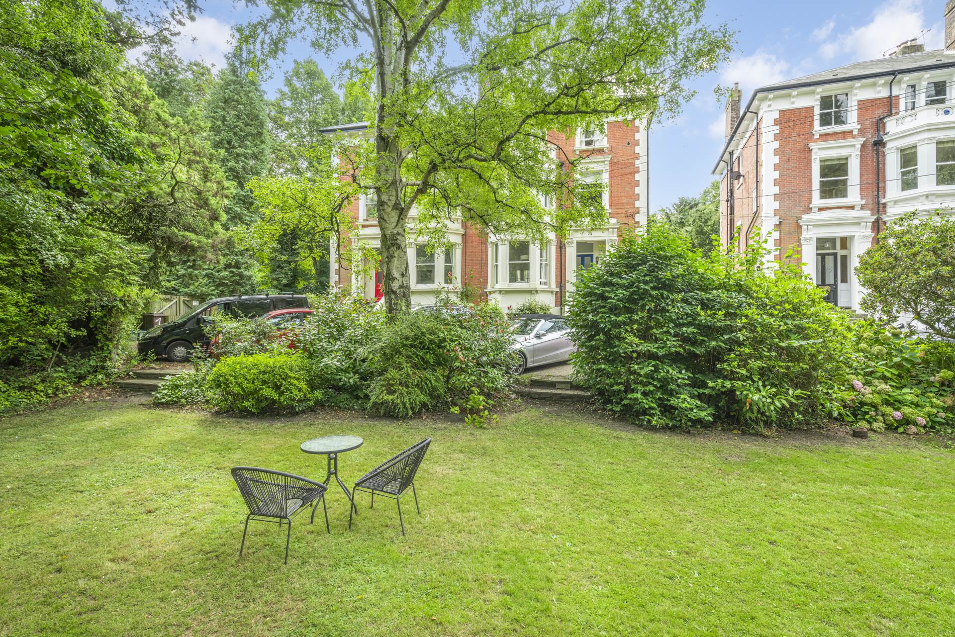 Montacute Gardens, Eridge Road, Tunbridge Wells, Image 9