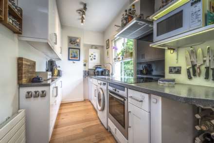 Montacute Gardens, Eridge Road, Tunbridge Wells, Image 3