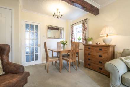 East Cliff Road, Tunbridge Wells (large garden), Image 4
