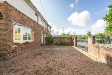 Cunningham Road, Tunbridge Wells, Image 12