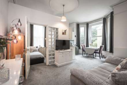 London Road, Southborough, Tunbridge Wells, Image 3