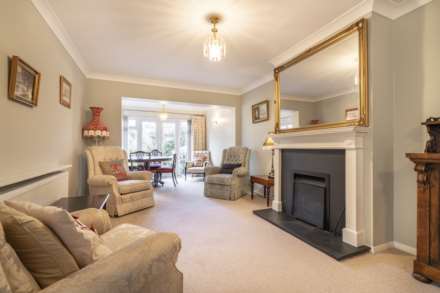 Fernhurst Crescent, Southborough, Tunbridge Wells, Image 3