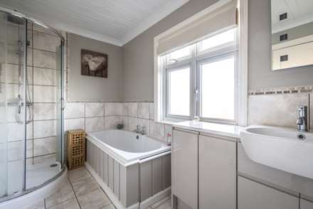 Yew Tree Road, Southborough, Tunbridge Wells, Image 12