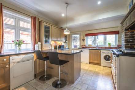 Yew Tree Road, Southborough, Tunbridge Wells, Image 5