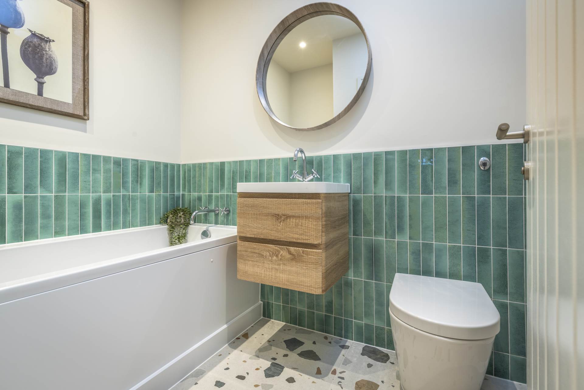 Culverden Square, Tunbridge Wells (town centre location), Image 16
