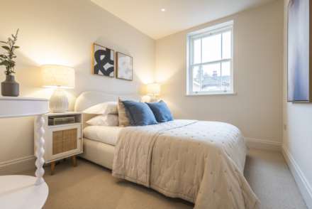 Culverden Square, Tunbridge Wells (town centre location), Image 13