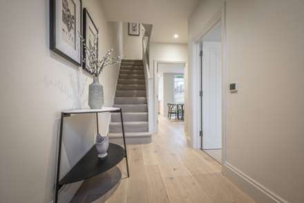 Culverden Square, Tunbridge Wells (town centre location), Image 8