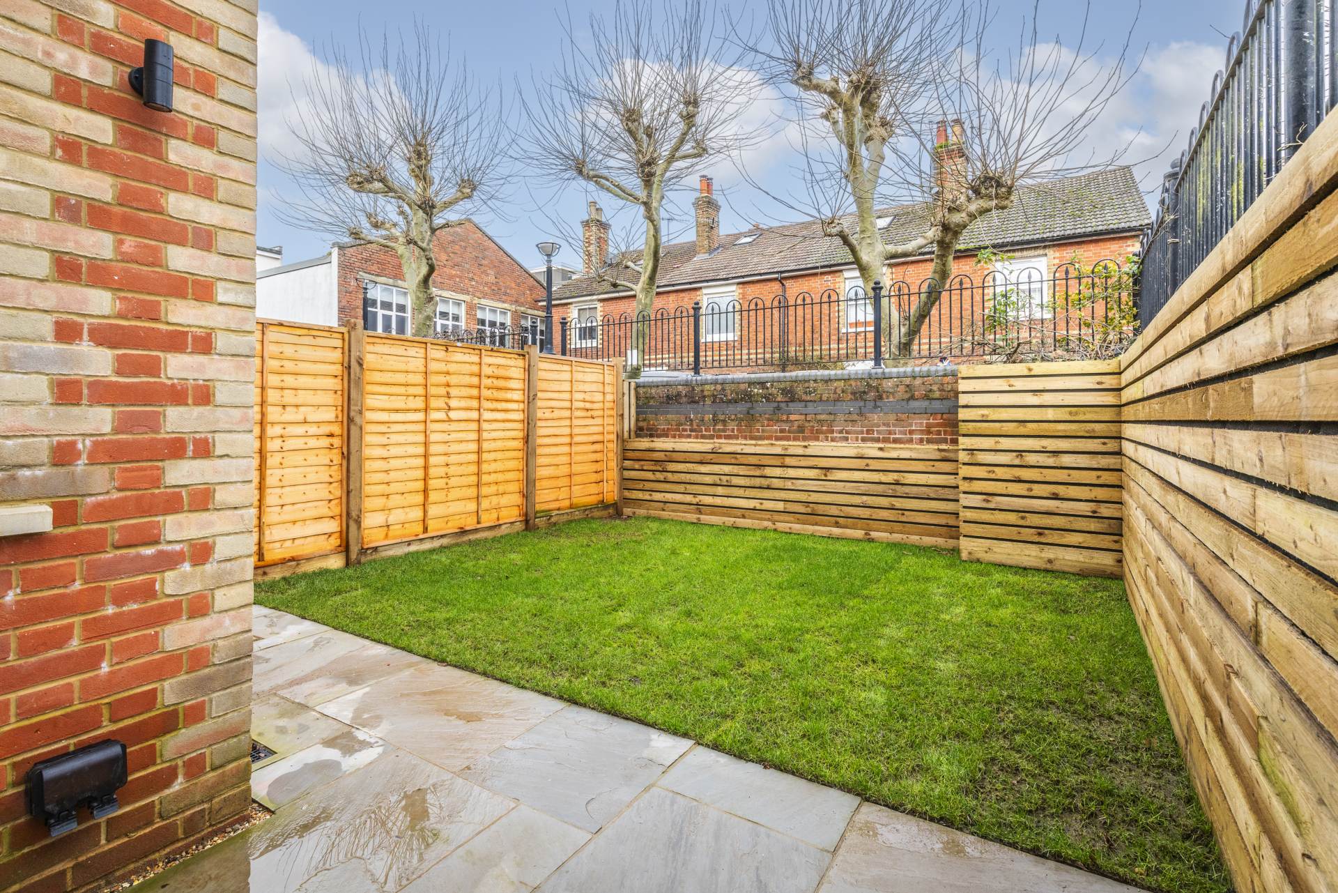 Culverden Square, Tunbridge Wells (town centre location), Image 16