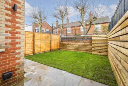 Culverden Square, Tunbridge Wells (town centre location), Image 16