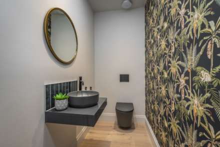 Culverden Square, Tunbridge Wells (town centre location), Image 6