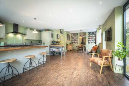 Woodbury Park Gardens, Tunbridge Wells, Image 4