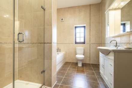 Royal Chase, Tunbridge Wells (central location), Image 18