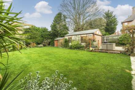Royal Chase, Tunbridge Wells (central location), Image 19