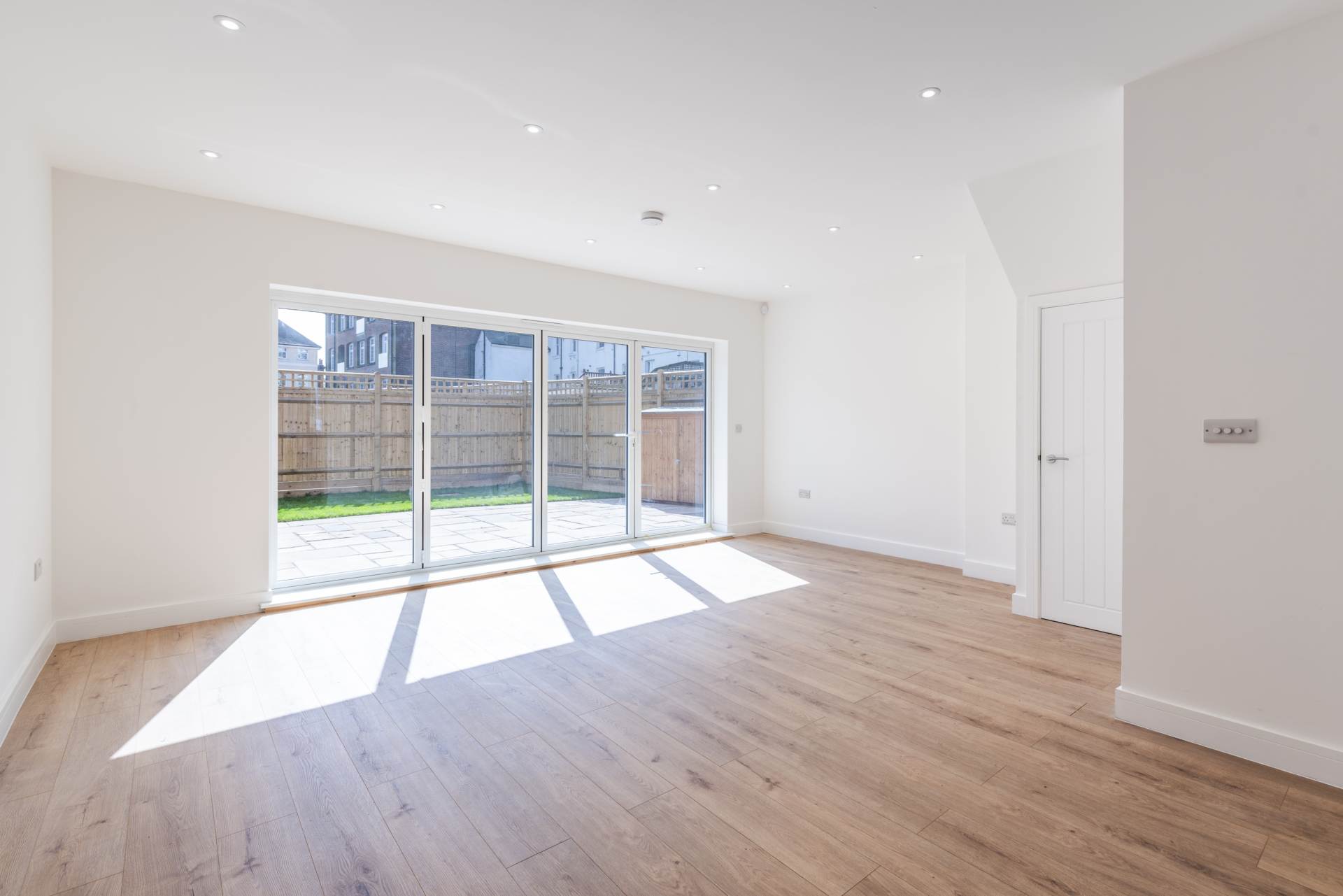 Grosvenor Mews, Tunbridge Wells (central location), Image 4