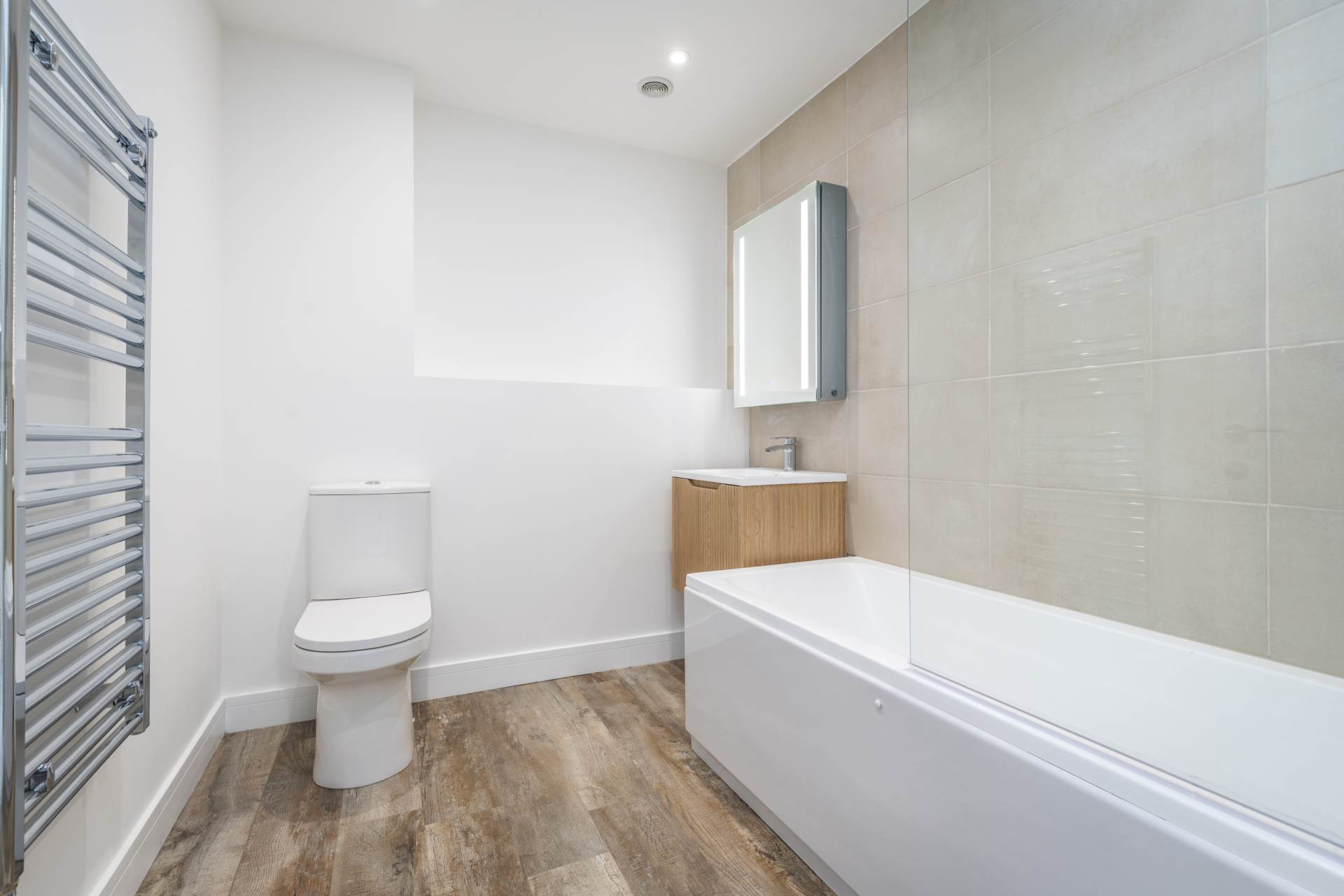 Grosvenor Mews, Tunbridge Wells (central location), Image 7