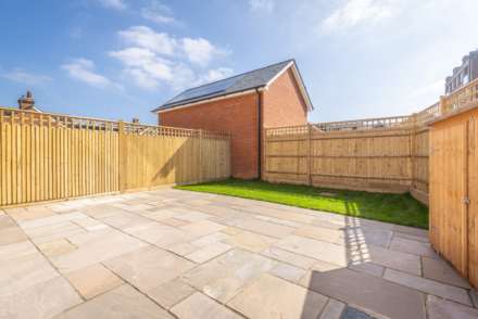 Grosvenor Mews, Tunbridge Wells (central location), Image 13