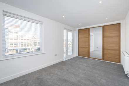 Grosvenor Mews, Tunbridge Wells (central location), Image 6