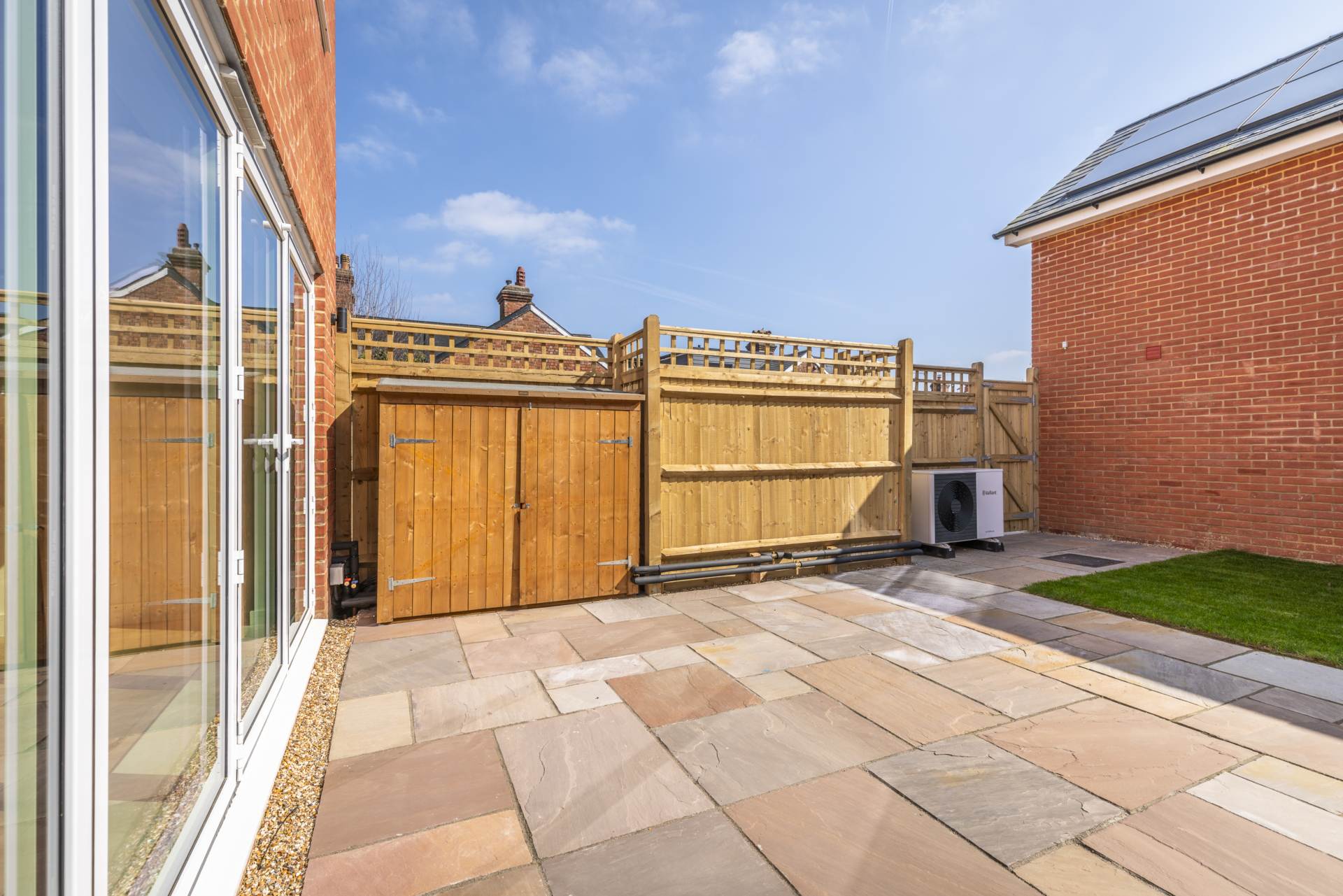 Grosvenor Mews, Tunbridge Wells (central location), Image 14