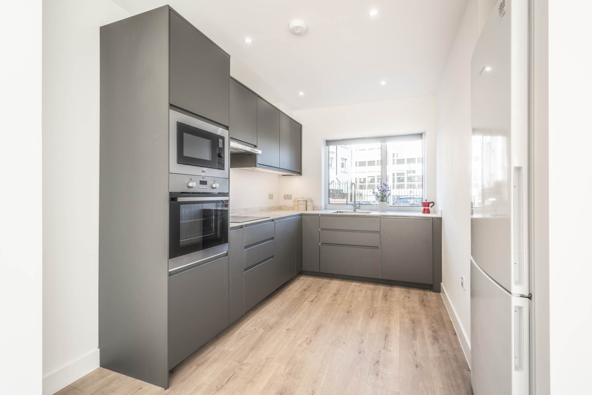 Grosvenor Mews, Tunbridge Wells (central location), Image 2
