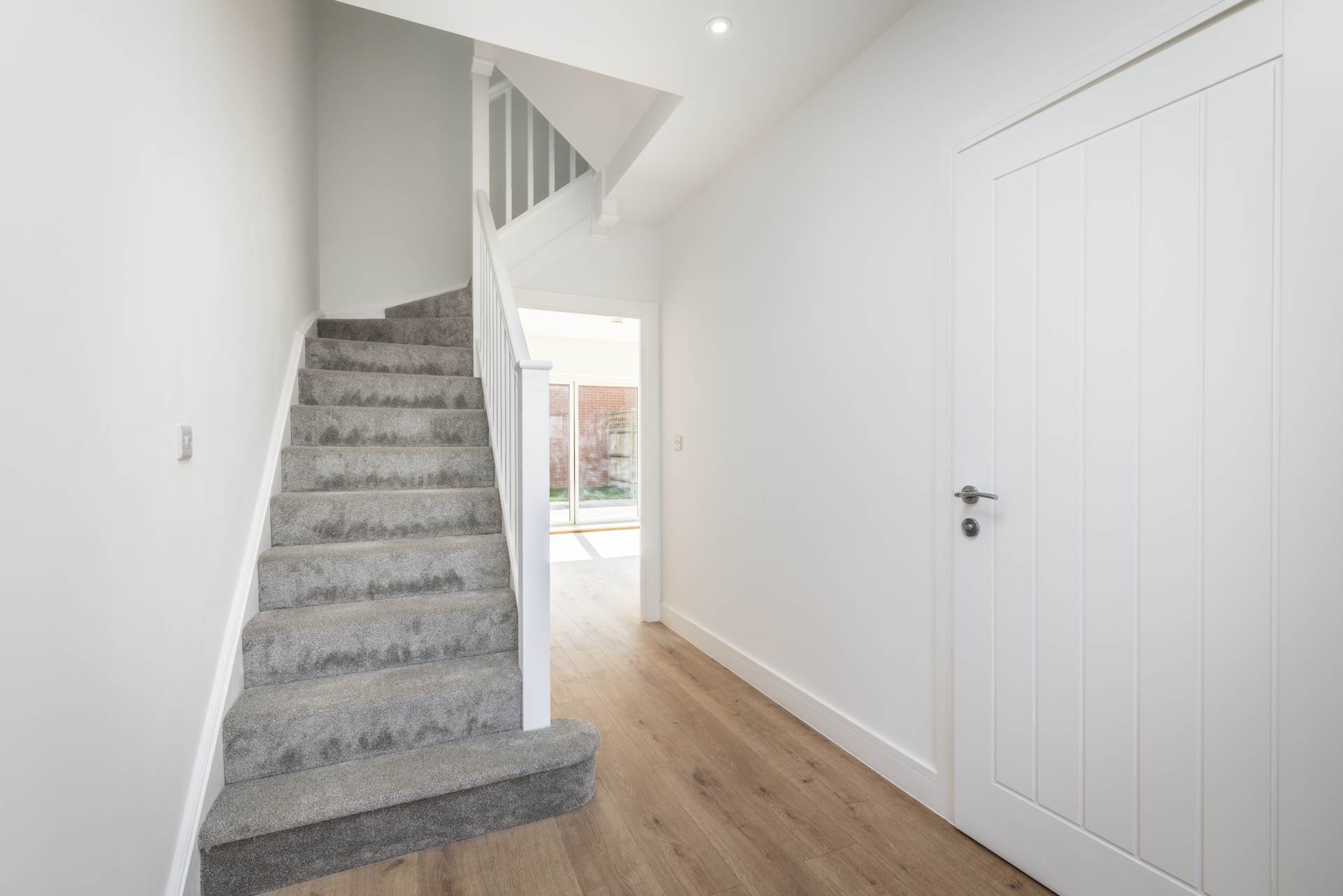 Grosvenor Mews, Tunbridge Wells (central location), Image 5