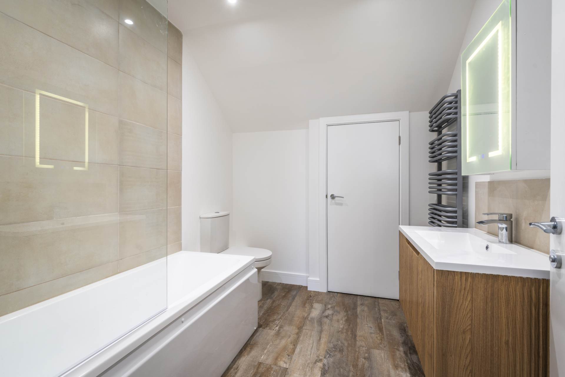 Grosvenor Mews, Tunbridge Wellsn (Central location), Image 9
