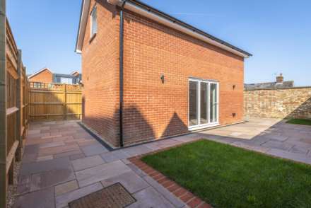 Grosvenor Mews, Tunbridge Wellsn (Central location), Image 11