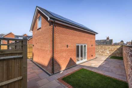 Grosvenor Mews, Tunbridge Wellsn (Central location), Image 12