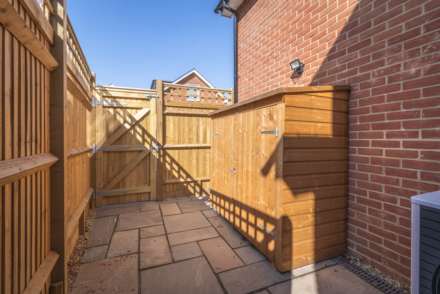 Grosvenor Mews, Tunbridge Wellsn (Central location), Image 16