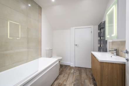 Grosvenor Mews, Tunbridge Wellsn (Central location), Image 9