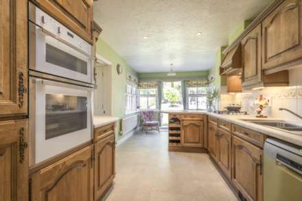 Quarry Bank, Tonbridge, Image 4