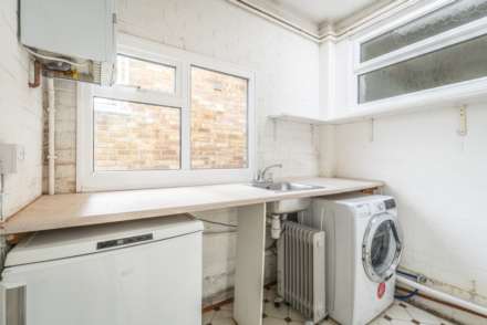 Fernhurst Crescent, Tunbridge Wells, Image 6