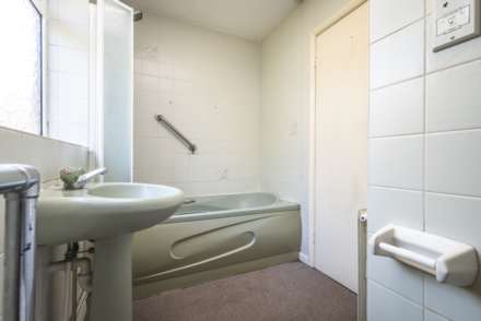 Higham Lane, Tonbridge (no chain), Image 7