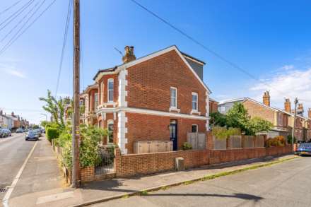 Springfield Road, Southborough, Tunbridge Wells (no chain), Image 11