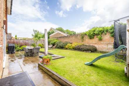 Lower Green Road, Pembury, Tunbridge Wells, Image 14
