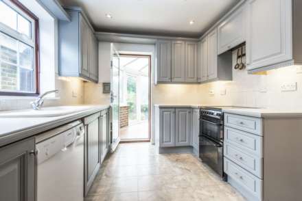Pennington Place, Southborough, Tunbridge Wells, Image 2
