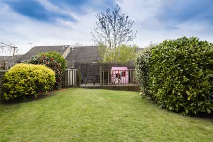 Brokes Way, Southborough, Image 8