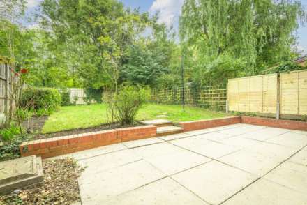 Fairview Close, Tonbridge, Image 10